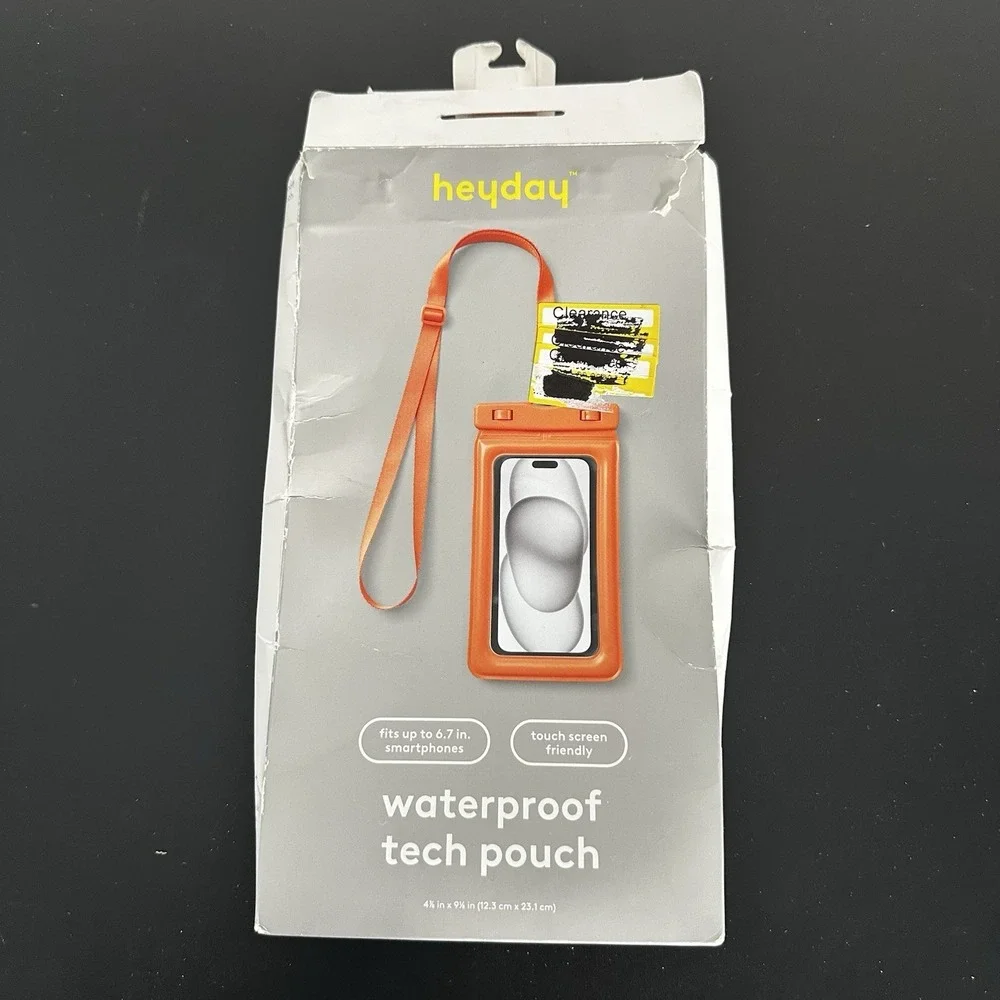 Waterproof Cell phone Pouch Fits Up 6.7